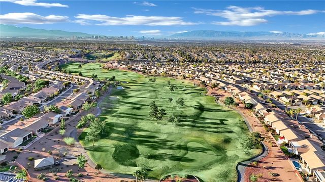 1851 Cypress Greens Avenue, Henderson, NV 89012