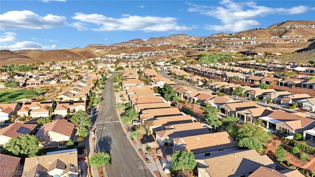 1851 Cypress Greens Avenue, Henderson, NV 89012