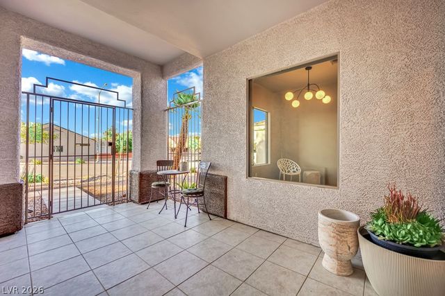 1851 Cypress Greens Avenue, Henderson, NV 89012