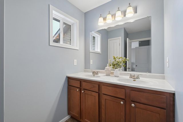 7881 Gotland Lane, Circle Pines, MN 55014