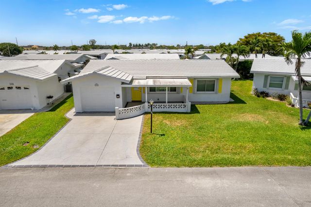2198 SW 12th Avenue, Boynton Beach, FL 33426