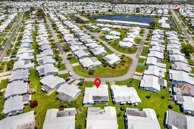 2198 SW 12th Avenue, Boynton Beach, FL 33426