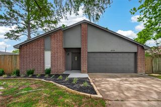 4714 39th Street E, Dickinson, TX 77539
