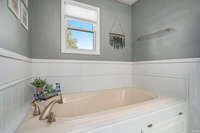 18806 Wilson Drive, Goshen, IN 46528