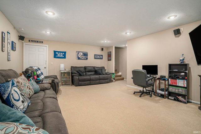 18806 Wilson Drive, Goshen, IN 46528