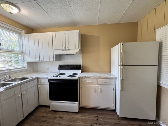 105 Arlington Road B, Montgomery, AL 36105