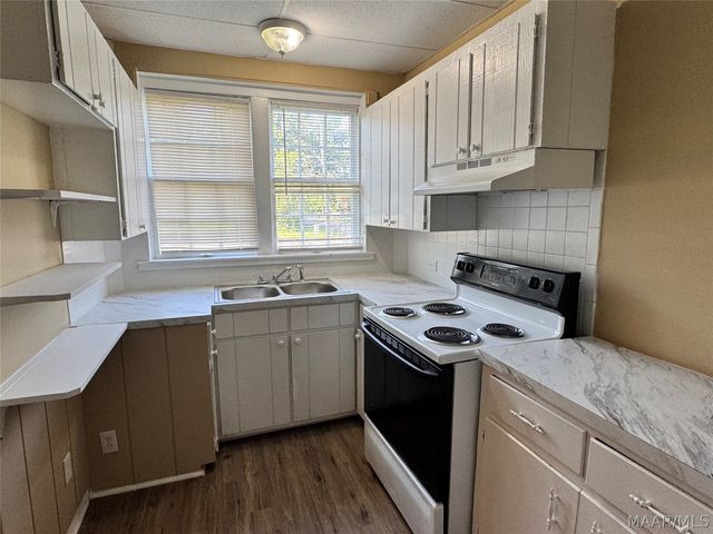 105 Arlington Road B, Montgomery, AL 36105