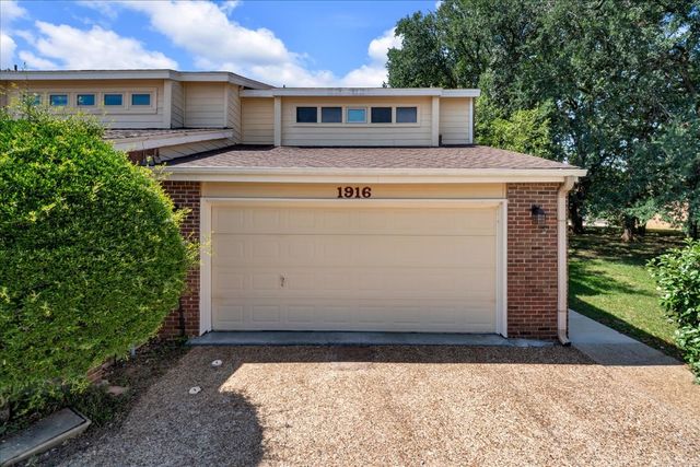 1916 Shorewood Drive, Grapevine, TX 76051
