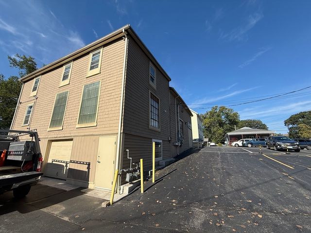 880R Washington Street, Attleboro, MA 02703