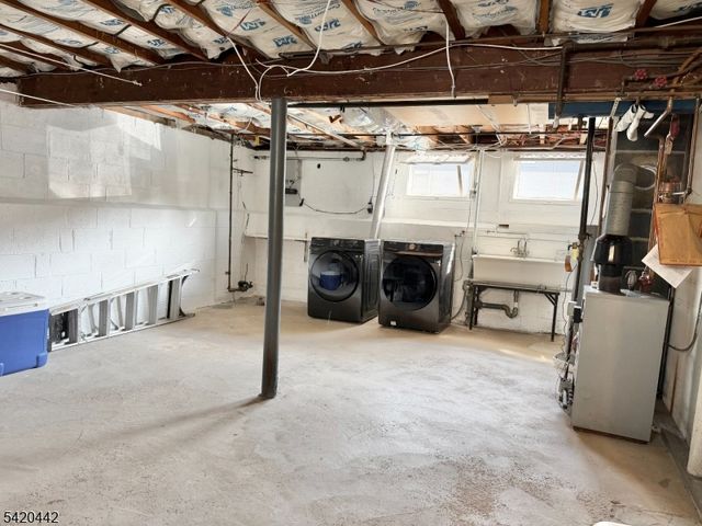 2 Sunnyside Pl, Verona Twp., NJ 07044