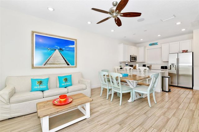 8024 FLIP FLOP WAY, Kissimmee, FL 34747