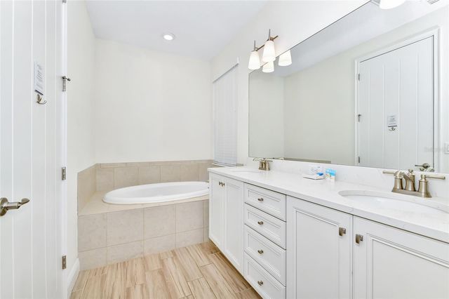 8024 FLIP FLOP WAY, Kissimmee, FL 34747
