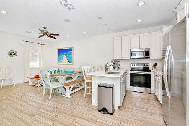 8024 FLIP FLOP WAY, Kissimmee, FL 34747