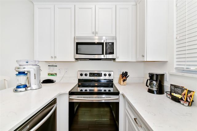 8024 FLIP FLOP WAY, Kissimmee, FL 34747
