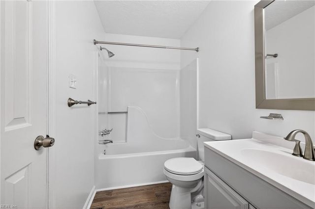 104 Elmhurst CT, Portsmouth, VA 23701