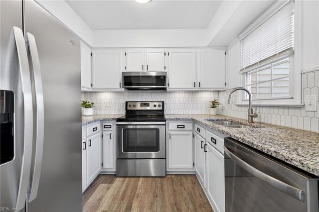 104 Elmhurst CT, Portsmouth, VA 23701