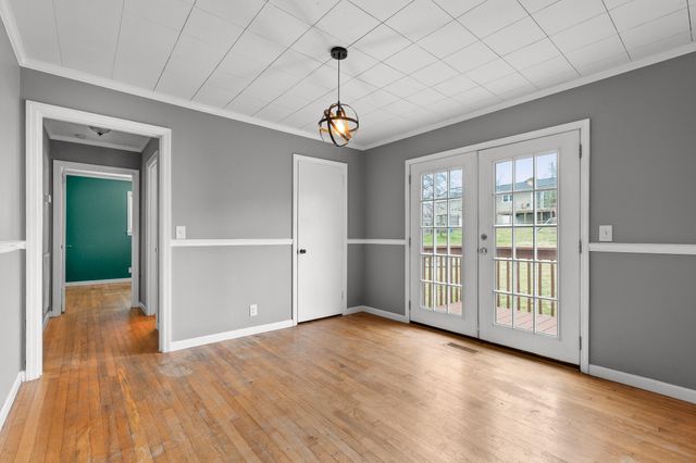 45 Virginia Avenue, Rossville, GA 30741