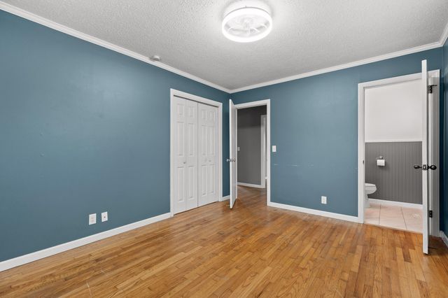 45 Virginia Avenue, Rossville, GA 30741