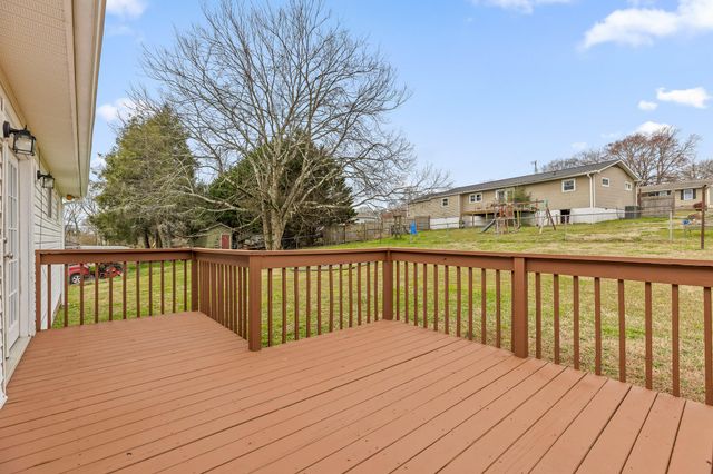 45 Virginia Avenue, Rossville, GA 30741