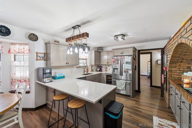 22547 S Dogwood Court, Claremore, OK 74019