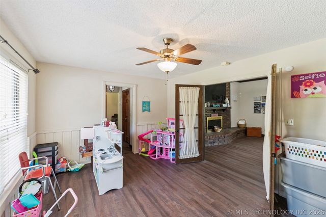 22547 S Dogwood Court, Claremore, OK 74019