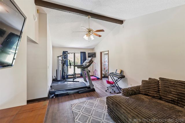 22547 S Dogwood Court, Claremore, OK 74019