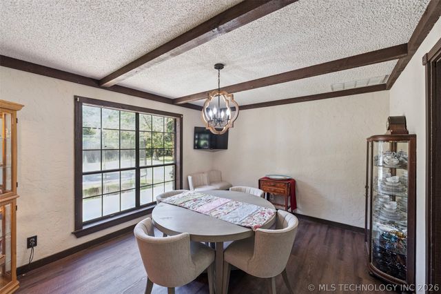 22547 S Dogwood Court, Claremore, OK 74019