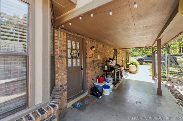 22547 S Dogwood Court, Claremore, OK 74019