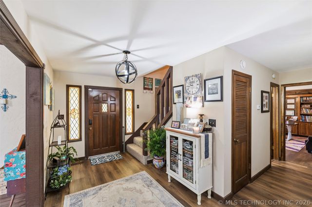 22547 S Dogwood Court, Claremore, OK 74019