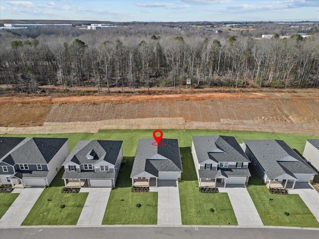 568 Cozy Bluff Road, Spartanburg, SC 29301