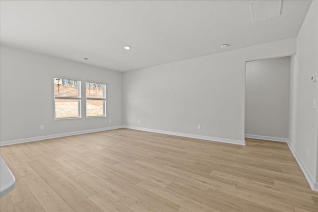 568 Cozy Bluff Road, Spartanburg, SC 29301