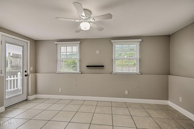 166 Reading Road, Weber City, VA 24290