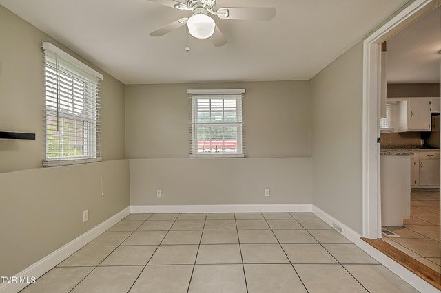 166 Reading Road, Weber City, VA 24290