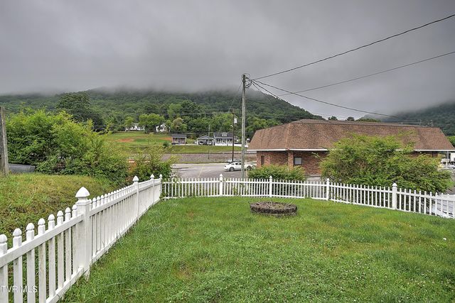 166 Reading Road, Weber City, VA 24290