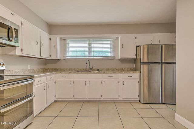 166 Reading Road, Weber City, VA 24290