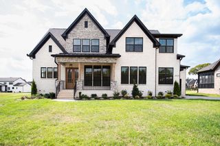 2929 Carisbrooke Dr, Mount Juliet, TN 37122