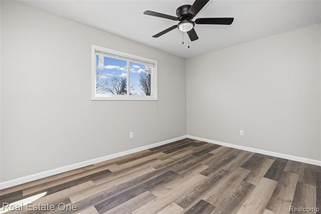 16226 Karin Street, Taylor, MI 48180