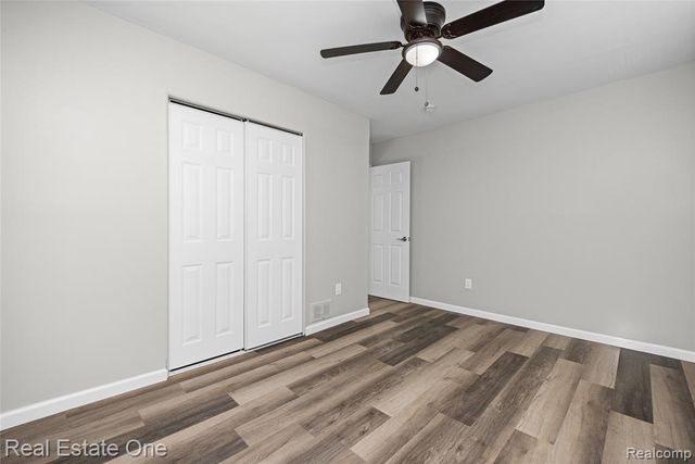 16226 Karin Street, Taylor, MI 48180