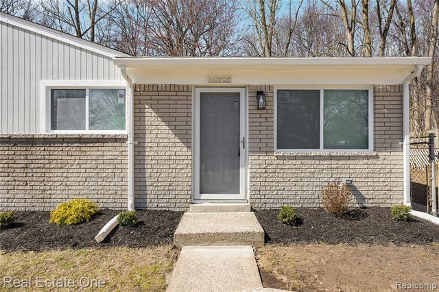 16226 Karin Street, Taylor, MI 48180