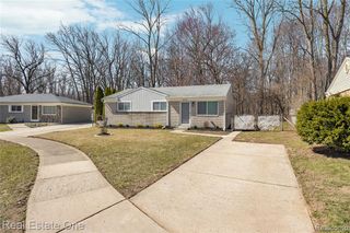 16226 Karin Street, Taylor, MI 48180
