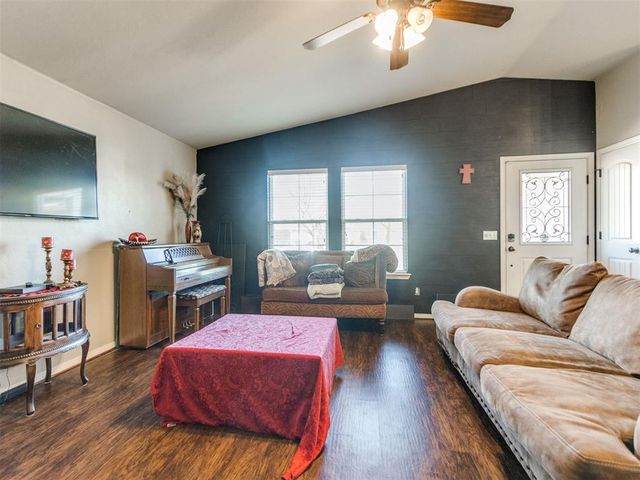 1216 SW 151st Circle, Oklahoma City, OK 73170