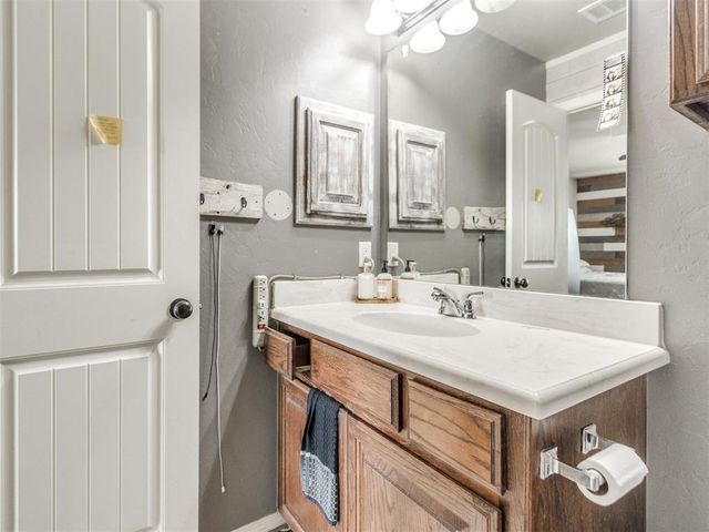 1216 SW 151st Circle, Oklahoma City, OK 73170