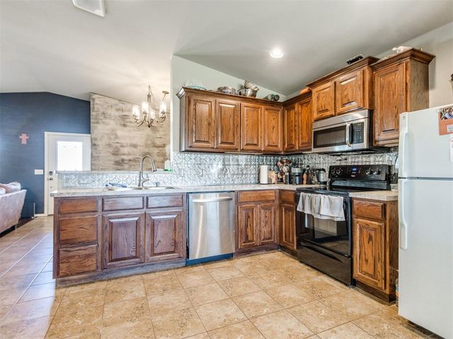 1216 SW 151st Circle, Oklahoma City, OK 73170