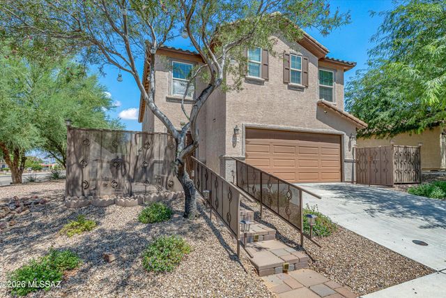 7598 E Kinnison Wash Loop, Tucson, AZ 85730