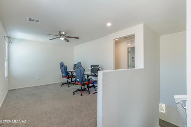 7598 E Kinnison Wash Loop, Tucson, AZ 85730