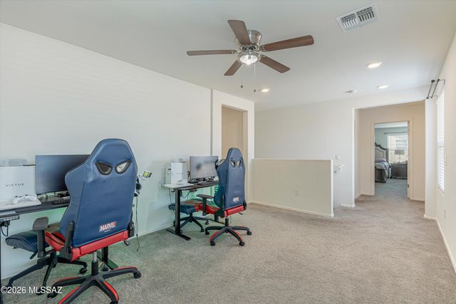 7598 E Kinnison Wash Loop, Tucson, AZ 85730