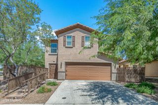 7598 E Kinnison Wash Loop, Tucson, AZ 85730