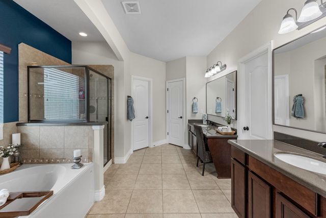 2906 Dogwood Blossom Trail, Pearland, TX 77581