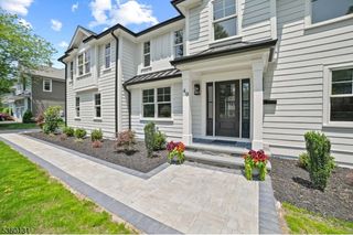 40 Sherbrooke Drive, Florham Park Boro, NJ 07932