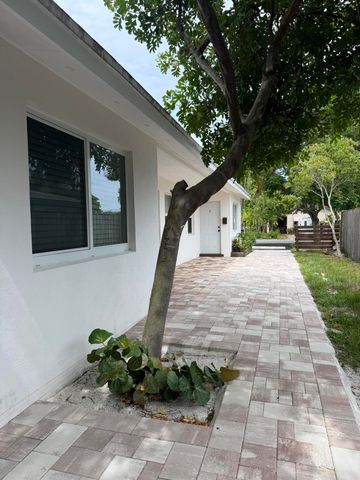 909 NE 10th Avenue 2, Pompano Beach, FL 33060